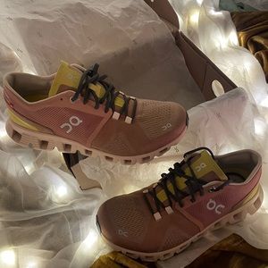 Cloud X training Shoe mocha